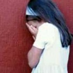 الإعدام لسعودي وزوجته لأنها عذبت طفلته بعلمه حتى الموت